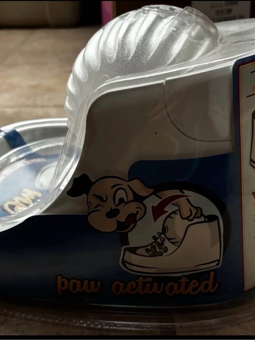 Petmate Plastic Diggin’ Diner Paw Activated Dog Bowl